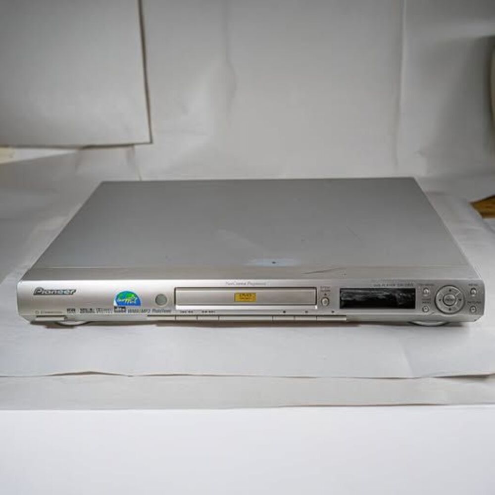 Pioneer DV-260 DVD Player Works No Remote No Power Cord